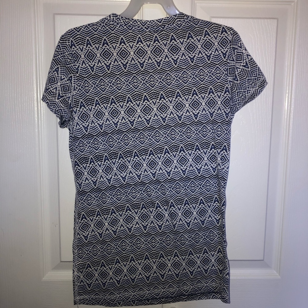 Sequined T-shirt - Picture 3 of 3